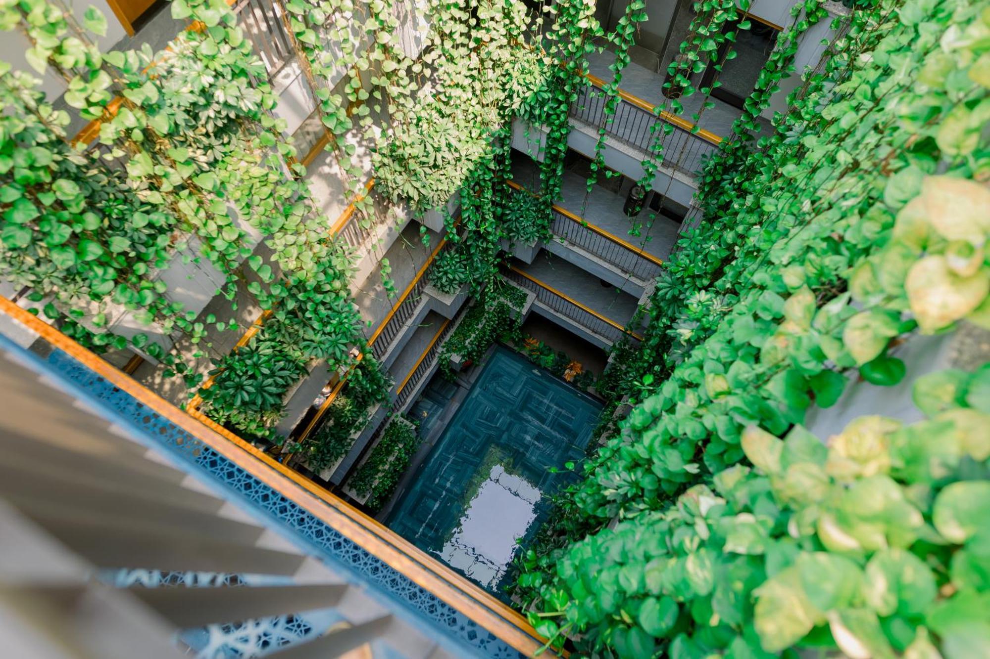 Lahome Boutique And Hotel